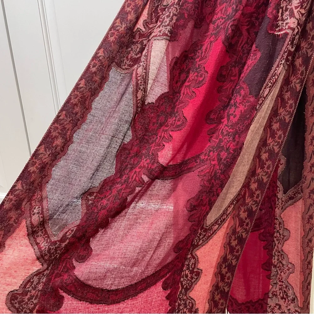 Red / Burgundy Wrap